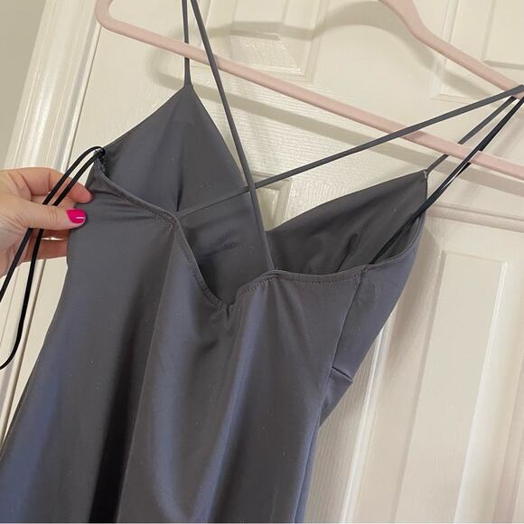 WINDSOR • Gray Shimmer Deep V-Neck Bodycon Mini Dress - Picture 9 of 9